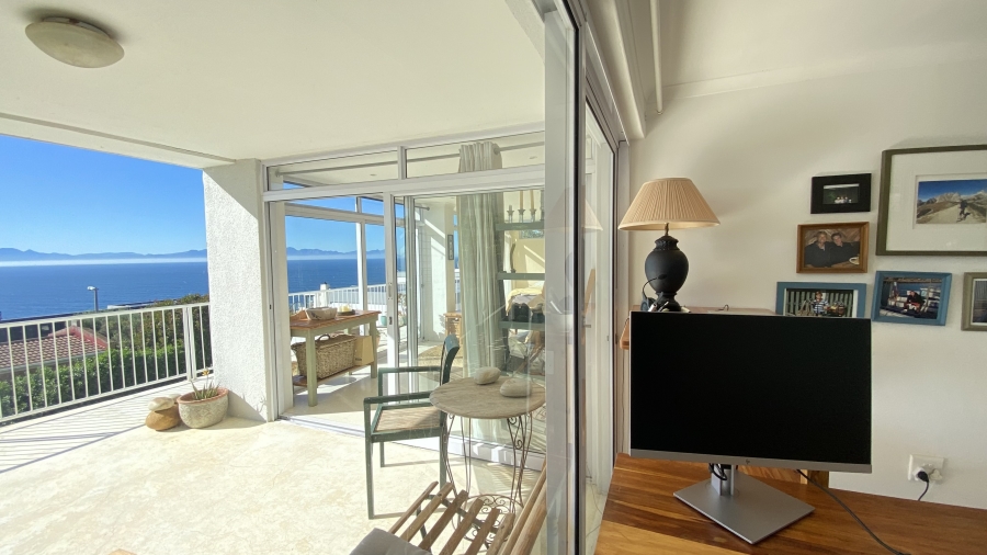 3 Bedroom Property for Sale in Murdock Valley Western Cape